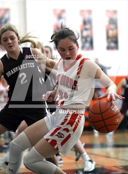 Thumbnail 1 in East Bernard vs Schulenburg (Schulenburg Lady Horn Varsity Tournament) photogallery.