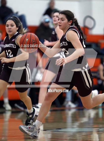 Thumbnail 1 in East Bernard vs Schulenburg (Schulenburg Lady Horn Varsity Tournament) photogallery.