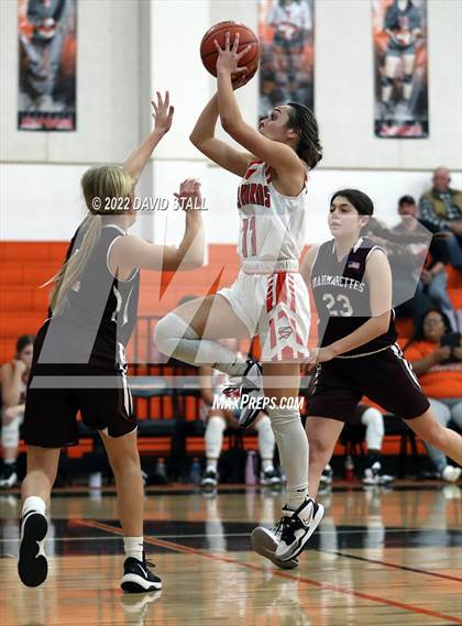 Thumbnail 2 in East Bernard vs Schulenburg (Schulenburg Lady Horn Varsity Tournament) photogallery.