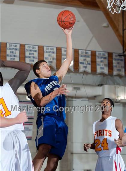 Thumbnail 1 in Paraclete vs Catalina Foothills (Torrey Pines Holiday Classic) photogallery.