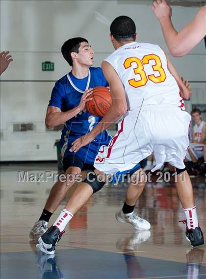 Thumbnail 3 in Paraclete vs Catalina Foothills (Torrey Pines Holiday Classic) photogallery.