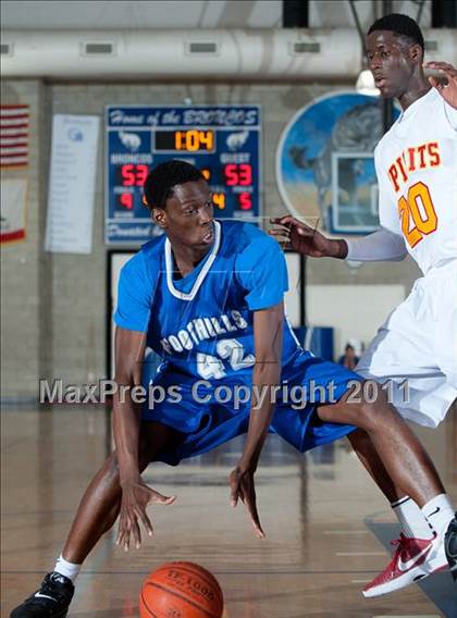 Thumbnail 3 in Paraclete vs Catalina Foothills (Torrey Pines Holiday Classic) photogallery.