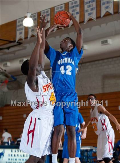 Thumbnail 1 in Paraclete vs Catalina Foothills (Torrey Pines Holiday Classic) photogallery.