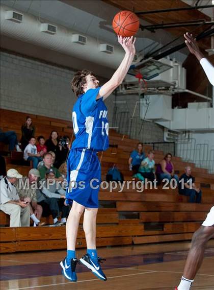 Thumbnail 2 in Paraclete vs Catalina Foothills (Torrey Pines Holiday Classic) photogallery.