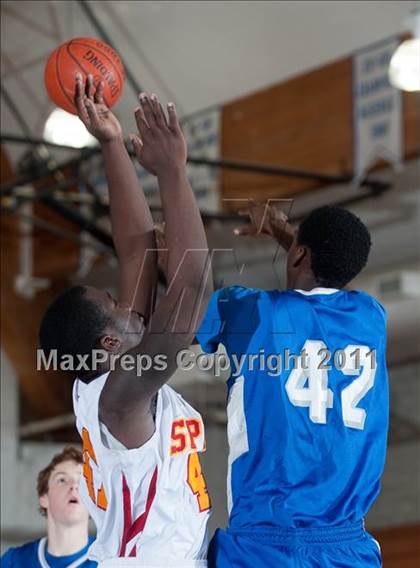 Thumbnail 1 in Paraclete vs Catalina Foothills (Torrey Pines Holiday Classic) photogallery.