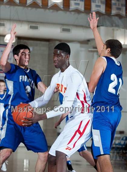 Thumbnail 3 in Paraclete vs Catalina Foothills (Torrey Pines Holiday Classic) photogallery.