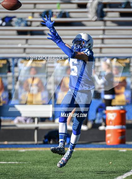 Thumbnail 2 in Duchesne vs. Beaver (UHSAA 2A Semi-Finals) photogallery.