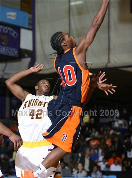 Thumbnail 2 in Mt. Vernon vs Jefferson (SNY Invitational) photogallery.
