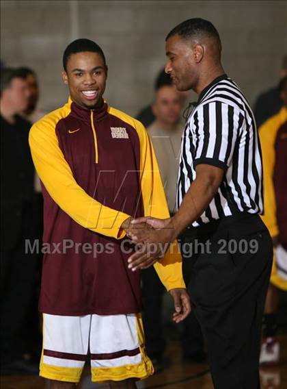 Thumbnail 3 in Mt. Vernon vs Jefferson (SNY Invitational) photogallery.