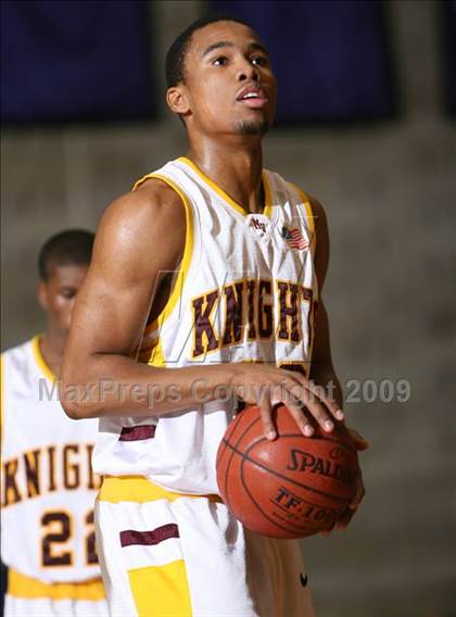 Thumbnail 2 in Mt. Vernon vs Jefferson (SNY Invitational) photogallery.