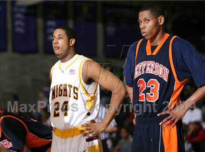 Thumbnail 1 in Mt. Vernon vs Jefferson (SNY Invitational) photogallery.