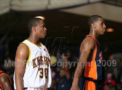 Thumbnail 3 in Mt. Vernon vs Jefferson (SNY Invitational) photogallery.