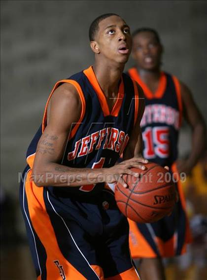 Thumbnail 3 in Mt. Vernon vs Jefferson (SNY Invitational) photogallery.