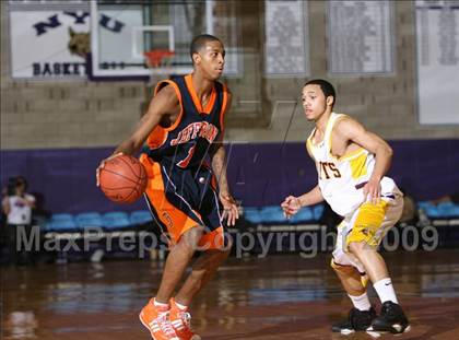 Thumbnail 2 in Mt. Vernon vs Jefferson (SNY Invitational) photogallery.