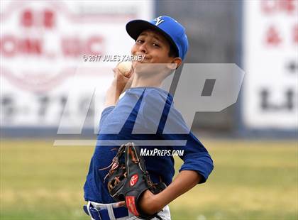 Thumbnail 2 in JV: Sierra Vista vs. Spring Valley photogallery.
