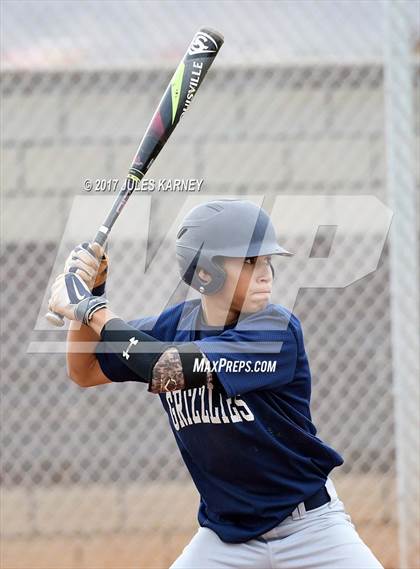 Thumbnail 3 in JV: Sierra Vista vs. Spring Valley photogallery.