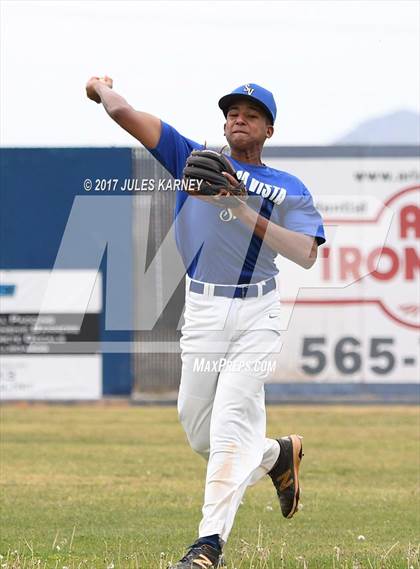 Thumbnail 1 in JV: Sierra Vista vs. Spring Valley photogallery.