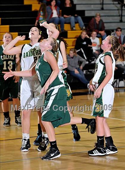 Thumbnail 1 in Rio Americano vs. Colfax (Lady Eagle Invitational) photogallery.