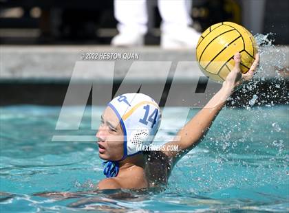 Thumbnail 1 in Punahou vs. Laguna Beach (Villa Park Classic) photogallery.