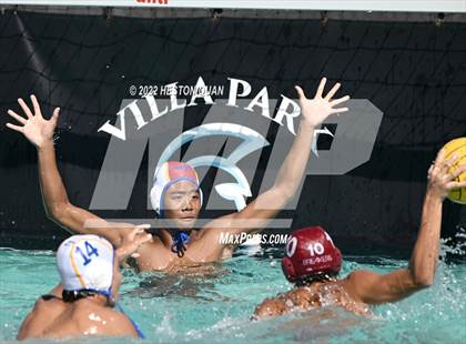 Thumbnail 3 in Punahou vs. Laguna Beach (Villa Park Classic) photogallery.