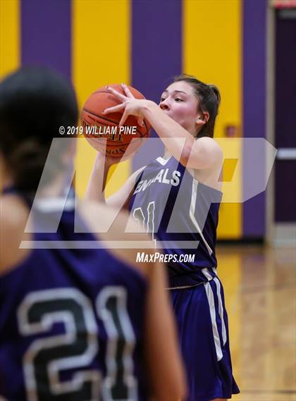 Thumbnail 1 in Binghamton vs. Pittsfield (Amsterdam Holiday College Showcase) photogallery.