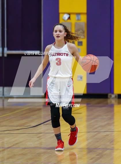 Thumbnail 3 in Binghamton vs. Pittsfield (Amsterdam Holiday College Showcase) photogallery.