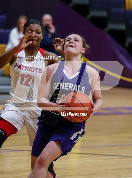 Thumbnail 3 in Binghamton vs. Pittsfield (Amsterdam Holiday College Showcase) photogallery.