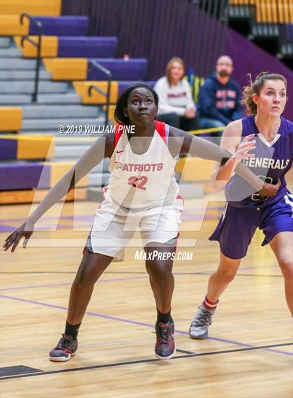 Thumbnail 1 in Binghamton vs. Pittsfield (Amsterdam Holiday College Showcase) photogallery.