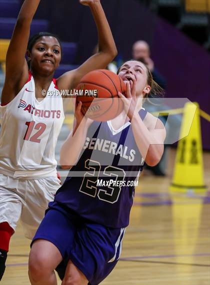 Thumbnail 1 in Binghamton vs. Pittsfield (Amsterdam Holiday College Showcase) photogallery.