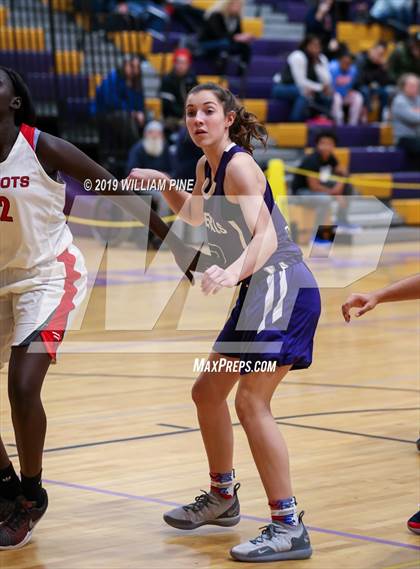 Thumbnail 2 in Binghamton vs. Pittsfield (Amsterdam Holiday College Showcase) photogallery.