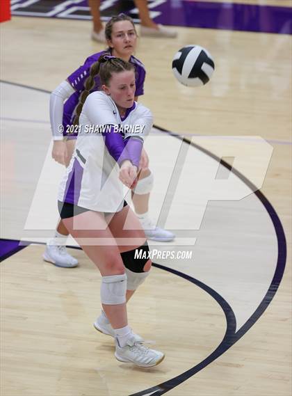 Thumbnail 3 in Carroll @ Northwestern photogallery.