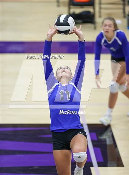 Thumbnail 3 in Carroll @ Northwestern photogallery.