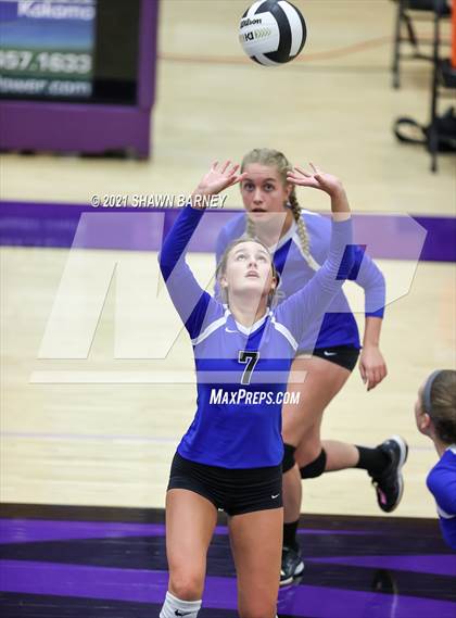 Thumbnail 2 in Carroll @ Northwestern photogallery.