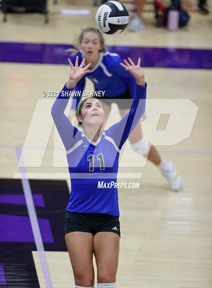 Thumbnail 3 in Carroll @ Northwestern photogallery.