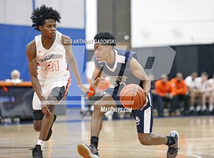 Thumbnail 2 in Jones vs Whitney Young (IHSA Chicago Regional Semifinal) photogallery.