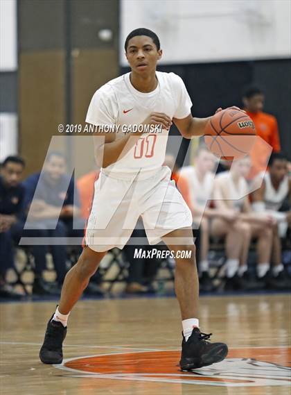 Thumbnail 3 in Jones vs Whitney Young (IHSA Chicago Regional Semifinal) photogallery.