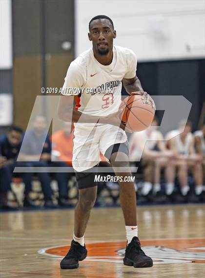 Thumbnail 1 in Jones vs Whitney Young (IHSA Chicago Regional Semifinal) photogallery.