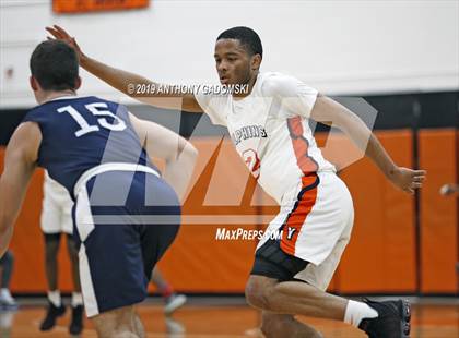 Thumbnail 3 in Jones vs Whitney Young (IHSA Chicago Regional Semifinal) photogallery.