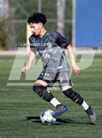 Thumbnail 2 in Stockdale vs. Palmdale photogallery.