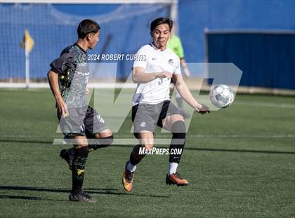 Thumbnail 3 in Stockdale vs. Palmdale photogallery.