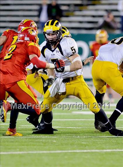 Thumbnail 3 in Del Oro vs. Oakdale (CIF SJS D3 Final) photogallery.