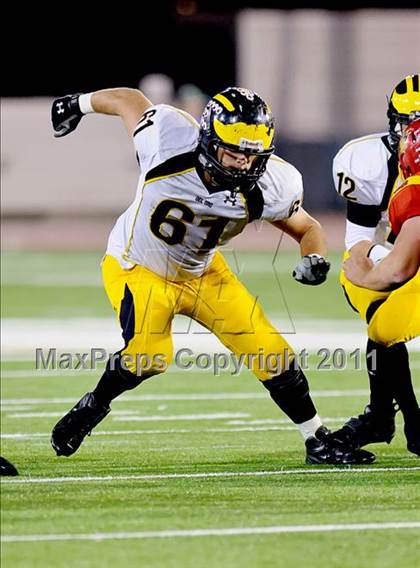 Thumbnail 2 in Del Oro vs. Oakdale (CIF SJS D3 Final) photogallery.