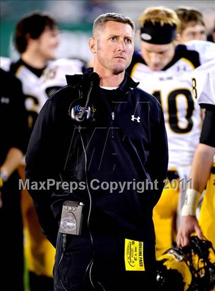 Thumbnail 2 in Del Oro vs. Oakdale (CIF SJS D3 Final) photogallery.