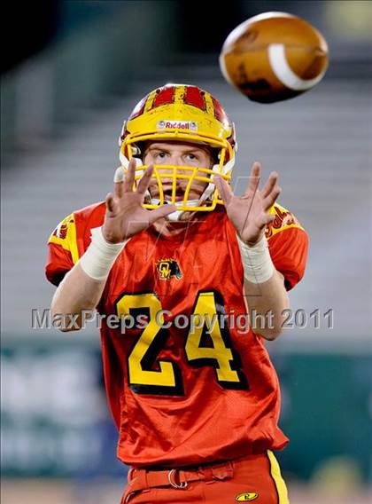 Thumbnail 2 in Del Oro vs. Oakdale (CIF SJS D3 Final) photogallery.