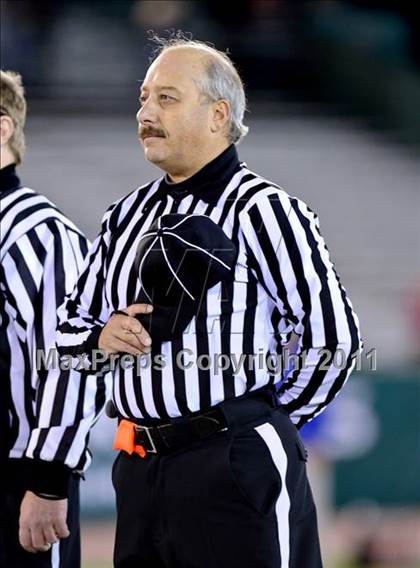 Thumbnail 2 in Del Oro vs. Oakdale (CIF SJS D3 Final) photogallery.