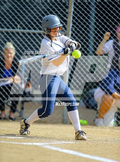 Thumbnail 3 in Sierra Canyon vs  Santa Fe (CIF SS D4 Second Round) photogallery.