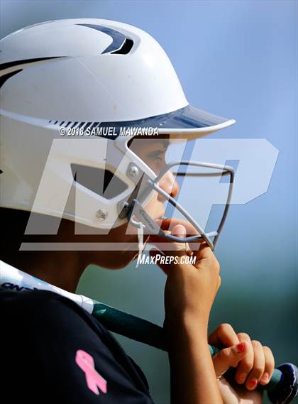 Thumbnail 2 in Sierra Canyon vs  Santa Fe (CIF SS D4 Second Round) photogallery.
