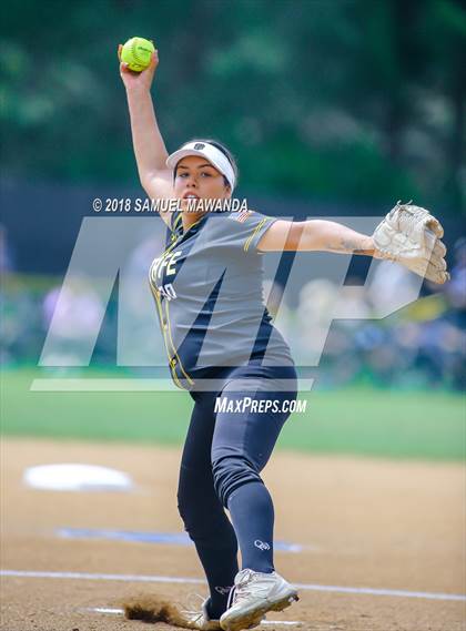 Thumbnail 2 in Sierra Canyon vs  Santa Fe (CIF SS D4 Second Round) photogallery.