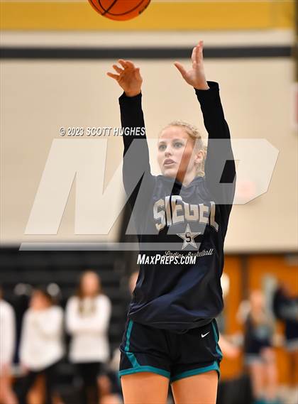 Thumbnail 1 in Siegel @ Mount Juliet photogallery.