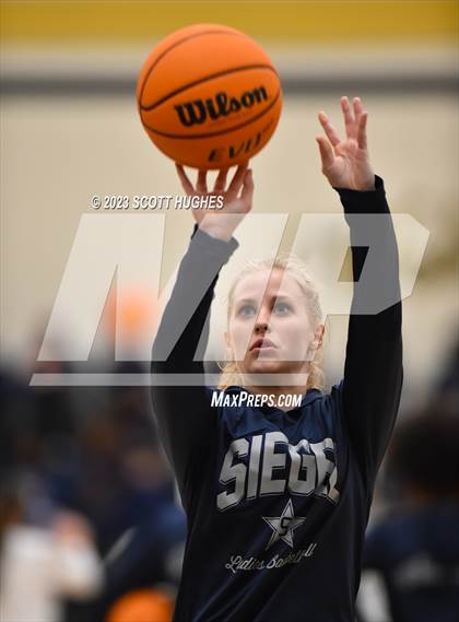 Thumbnail 2 in Siegel @ Mount Juliet photogallery.